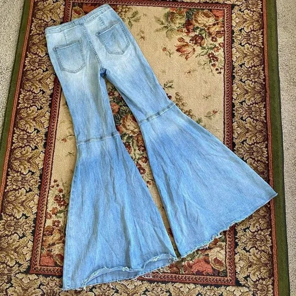 Blank Paige super flare jeans